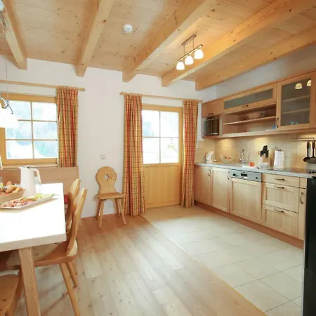 Holiday Alpen Parks.3 *